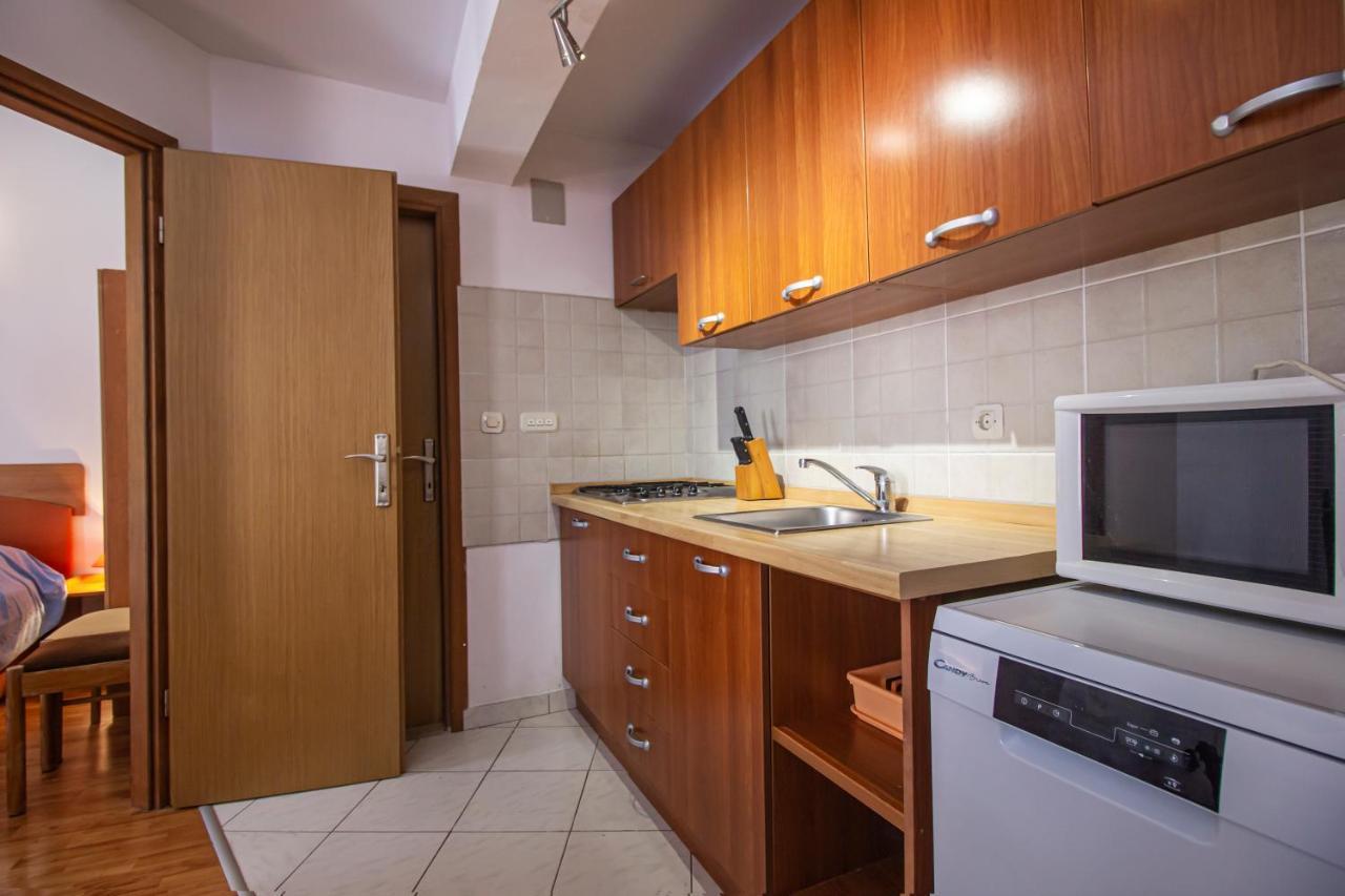 Apartments Branka Макарска Экстерьер фото